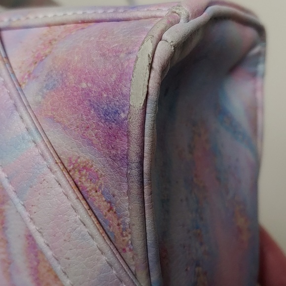 Betsey Johnson Luv Betsey Marble Mini Crossbody Hand Bag - Picture 15 of 16